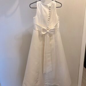 Flower girl dress - ivory - size 3T- never worn! Purchased at Bridal Boutique